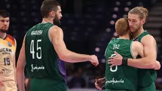 El Unicaja gana 74-80 al UCAM y jugará el domingo por ser campeón de la Champions