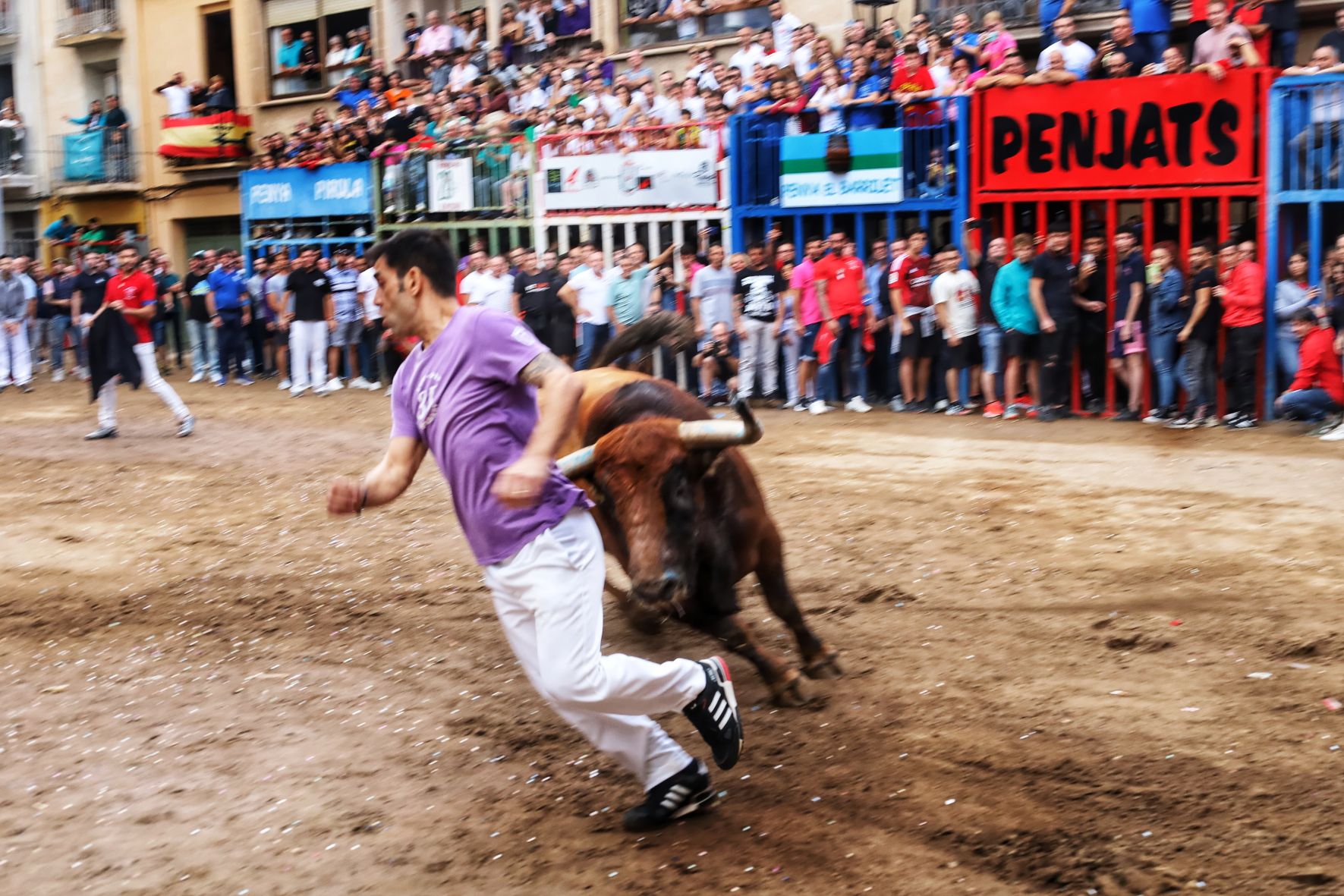 Las fotos de la tarde taurina del último sábado de fiestas de Almassora