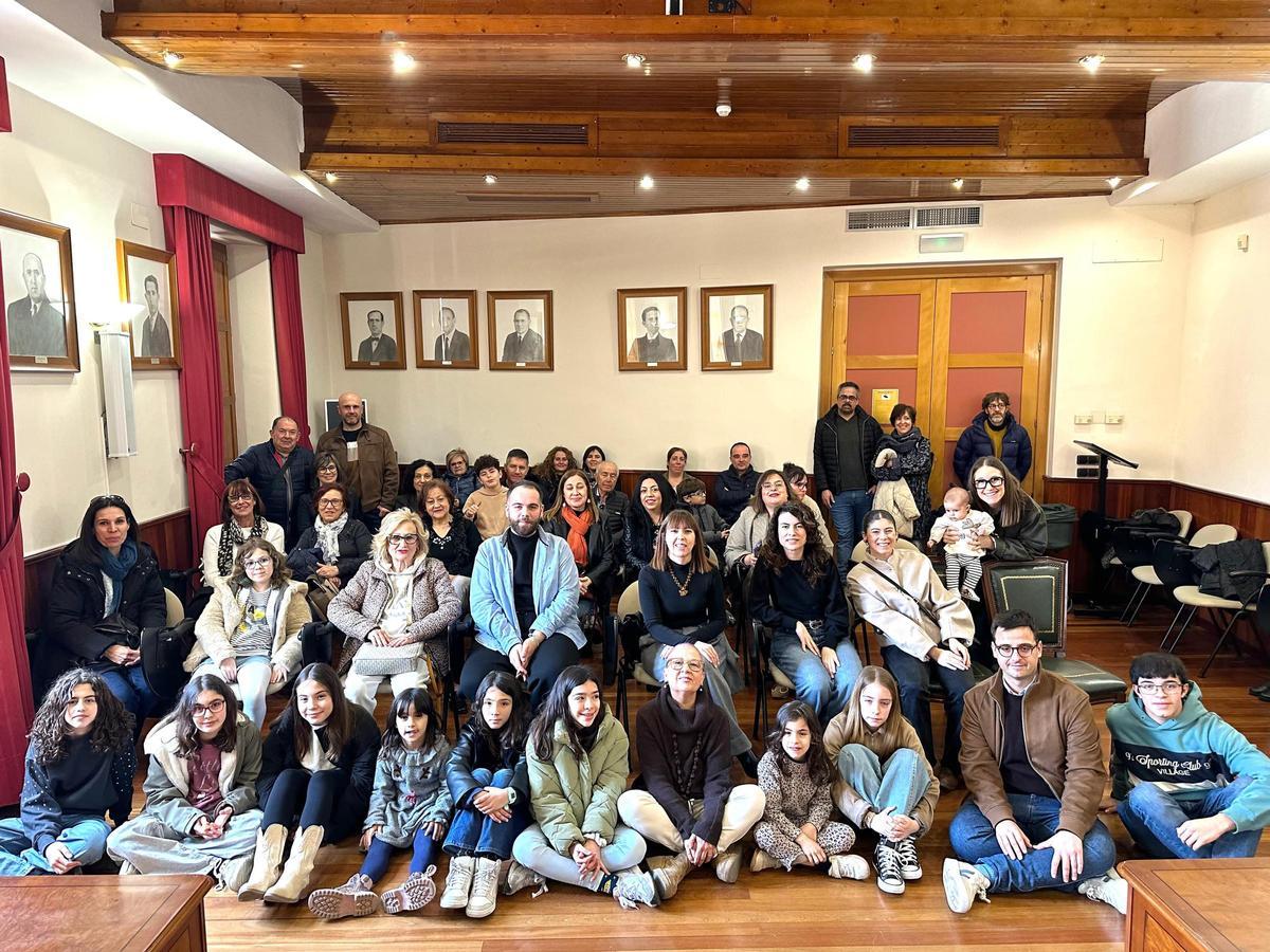 Acto celebrado el sabado en el que se ha comunicado que el Grup de Danses será el encargado de la lectura del Privilegi de la Fira de Cocentaina