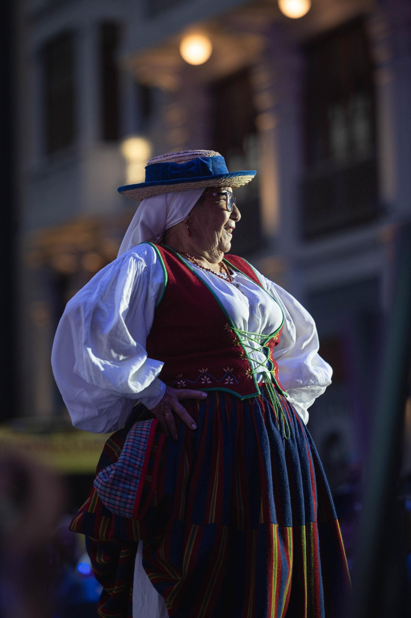 Gala de elección de la primera reina de los mayores de las Fiestas de Mayo
