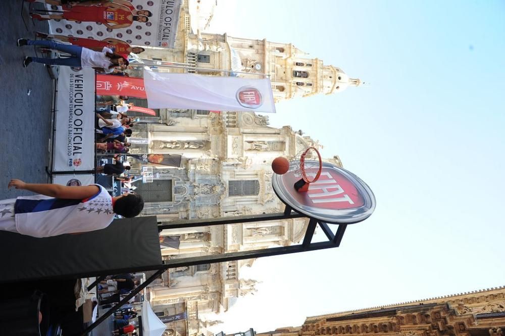 Baloncesto 3x3 en la Plaza Belluga