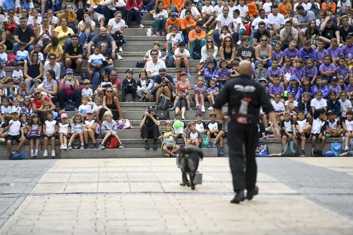 27-09-19 LAS PALMAS DE GRAN CANARIA. . LAS PALMAS DE GRAN CANARIA. Jornada de puertas abiertas de la Policía Nacional en el Parque Juan Pablo II. Fotos: Juan Castro.  | 27/09/2019 | Fotógrafo: Juan Carlos Castro