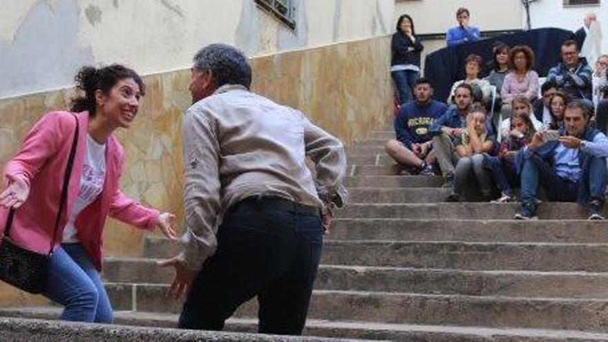 La divertida «Aquesta nit no», al carrer dels esglaons de Monistrol.