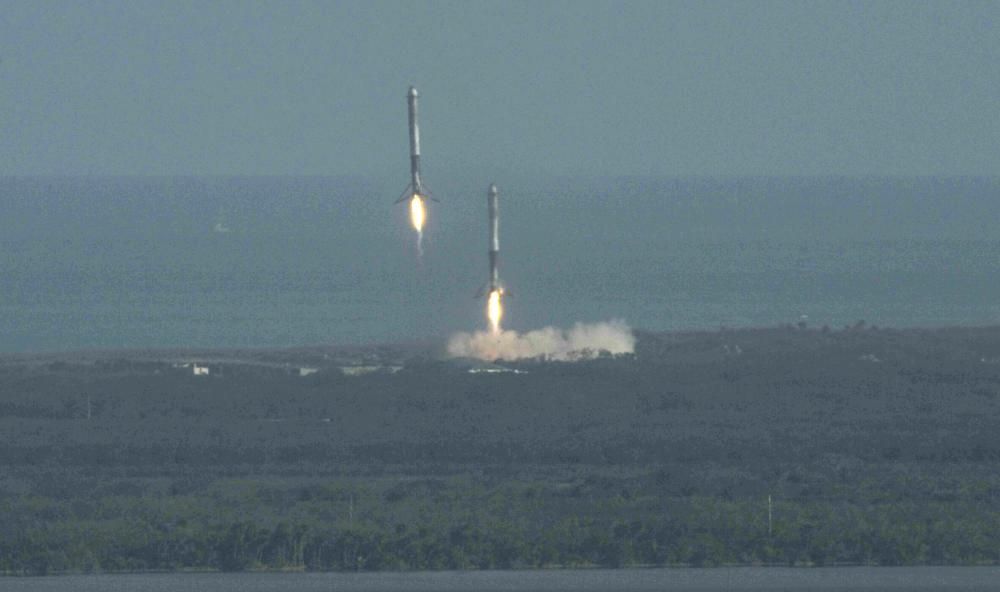 Llançament del coet «Falcon Heavy» d'SpaceX