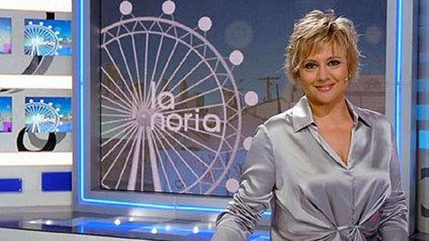 La presentadora Gloria Serra. / la opinión