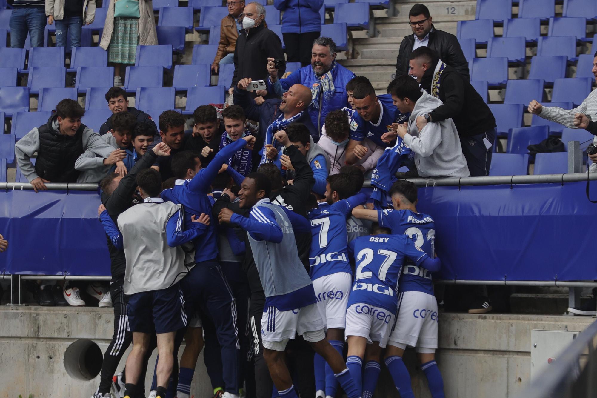 Las imágenes de la celebración del ascenso del Vetusta