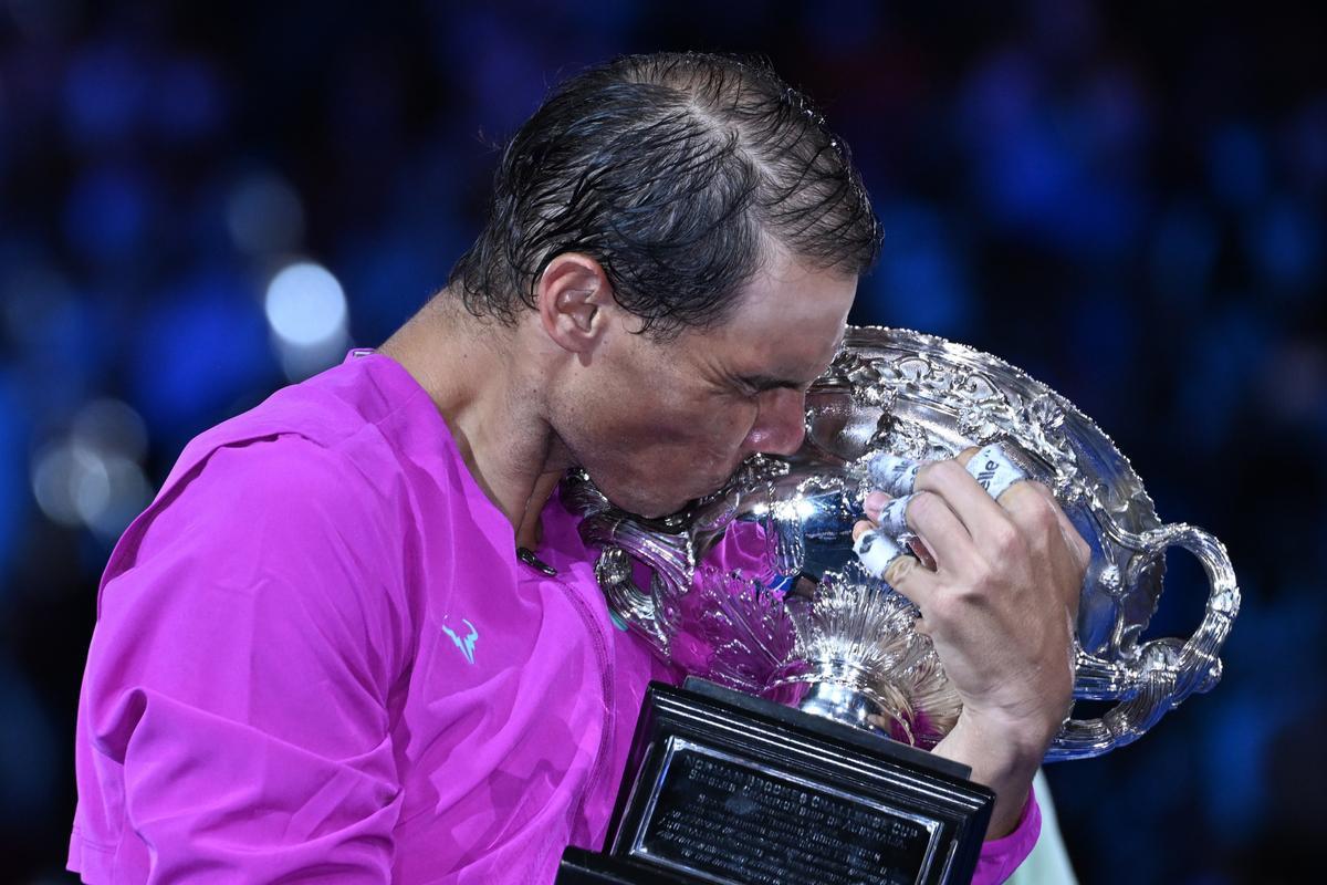 Rafa Nadal celebra la victoria en el Open de Australia.