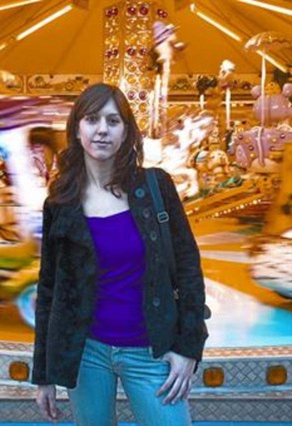 Isabel Cortés, en un centre comercial de València. Isabel Cortés, en un centre comercial de València.