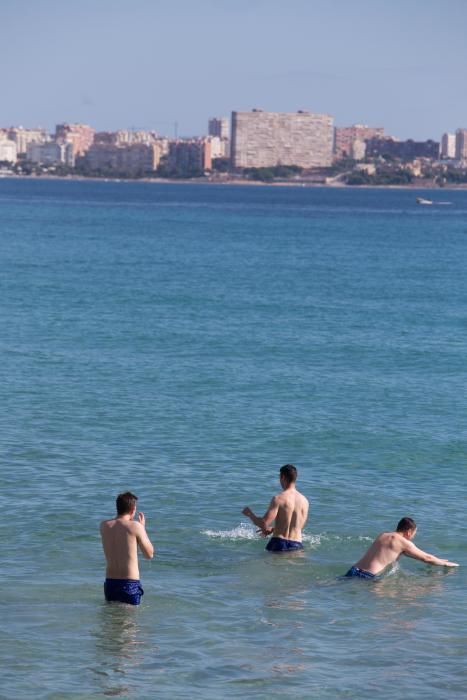 Las playas de Alicante se llenan el 1 de noviembre