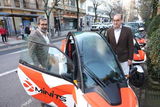 Galería | Así ha sido la presentación de los nuevos microvehículos eléctricos en Cáceres