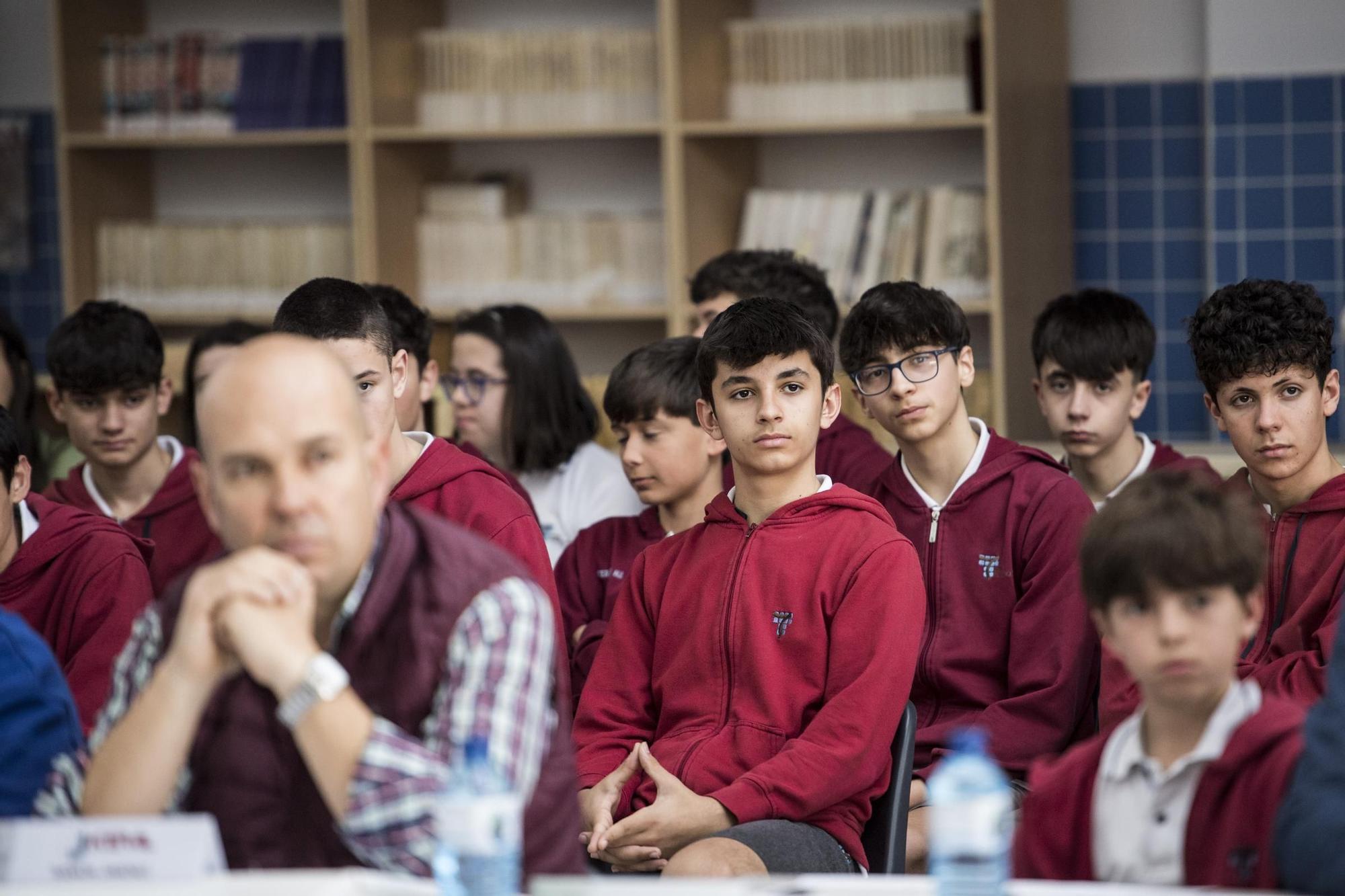 Colegio San Antonio de Cáceres: tu futuro en un minuto