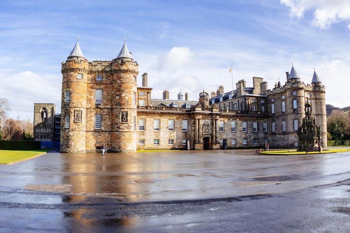 Palacio de Holyroodhouse Edimburgo