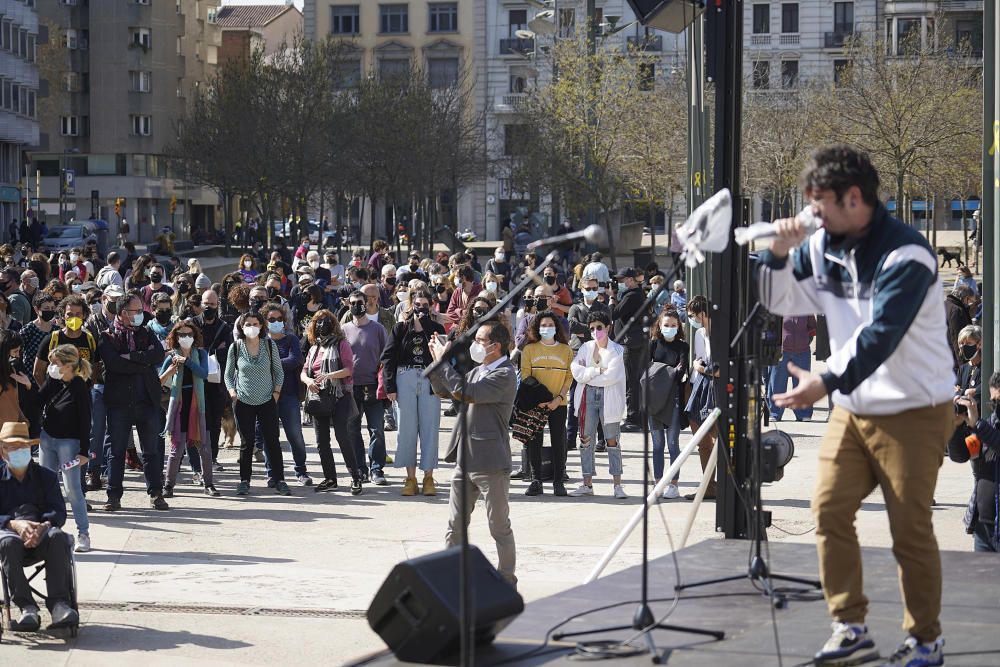 Manifestació a Girona per la llibertat d'expressió, el futur dels joves i l'autodeterminació