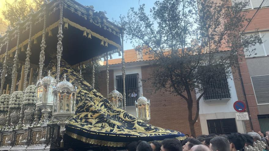 Encuentro de Dolores de San Juan con las Hermanas de la Cruz | Viernes Santo 2023