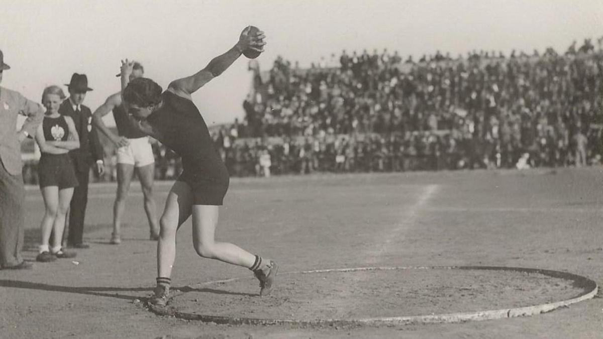 Margot Moles, atleta catalana que le negó el saludo a Hitler