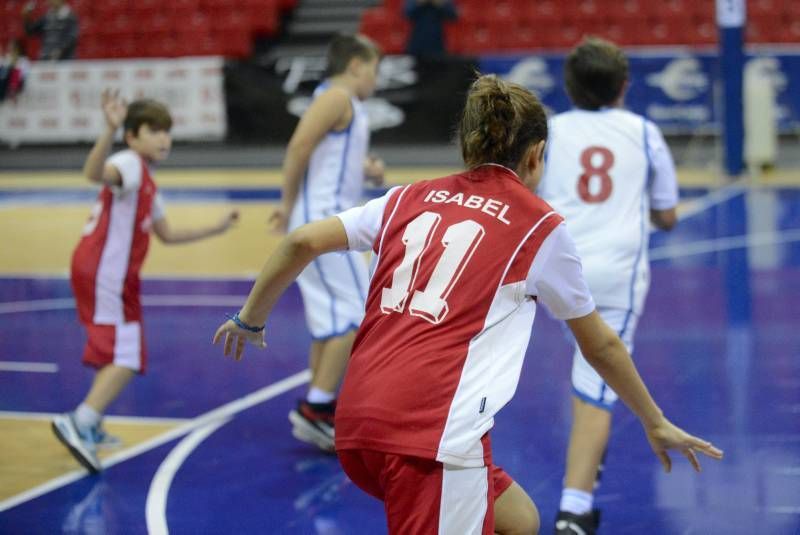 DÍA DEL MINIBASKET. Partidos de las 9:45 horas