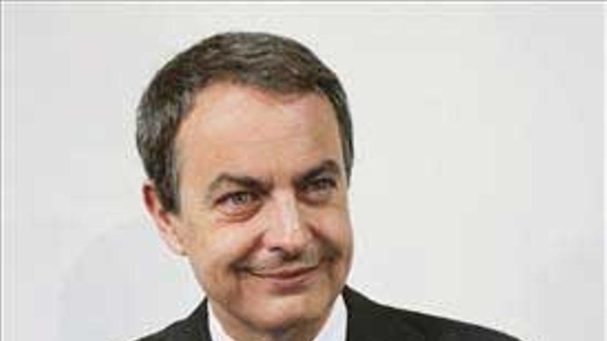 Zapatero se acredita como diputado en el Congreso