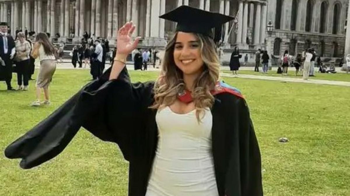 La joven grancanaria Carolina Ramírez, en una imagen de su graduación.