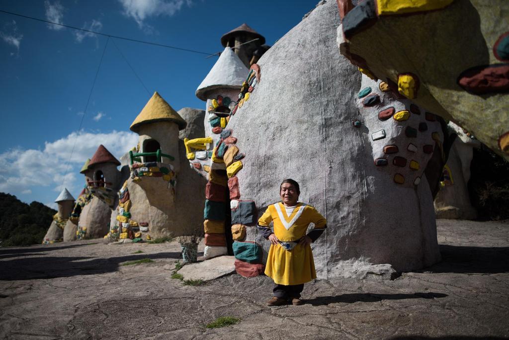 ¿Zoológico humano u oportunidad laboral? La polémica está servida.