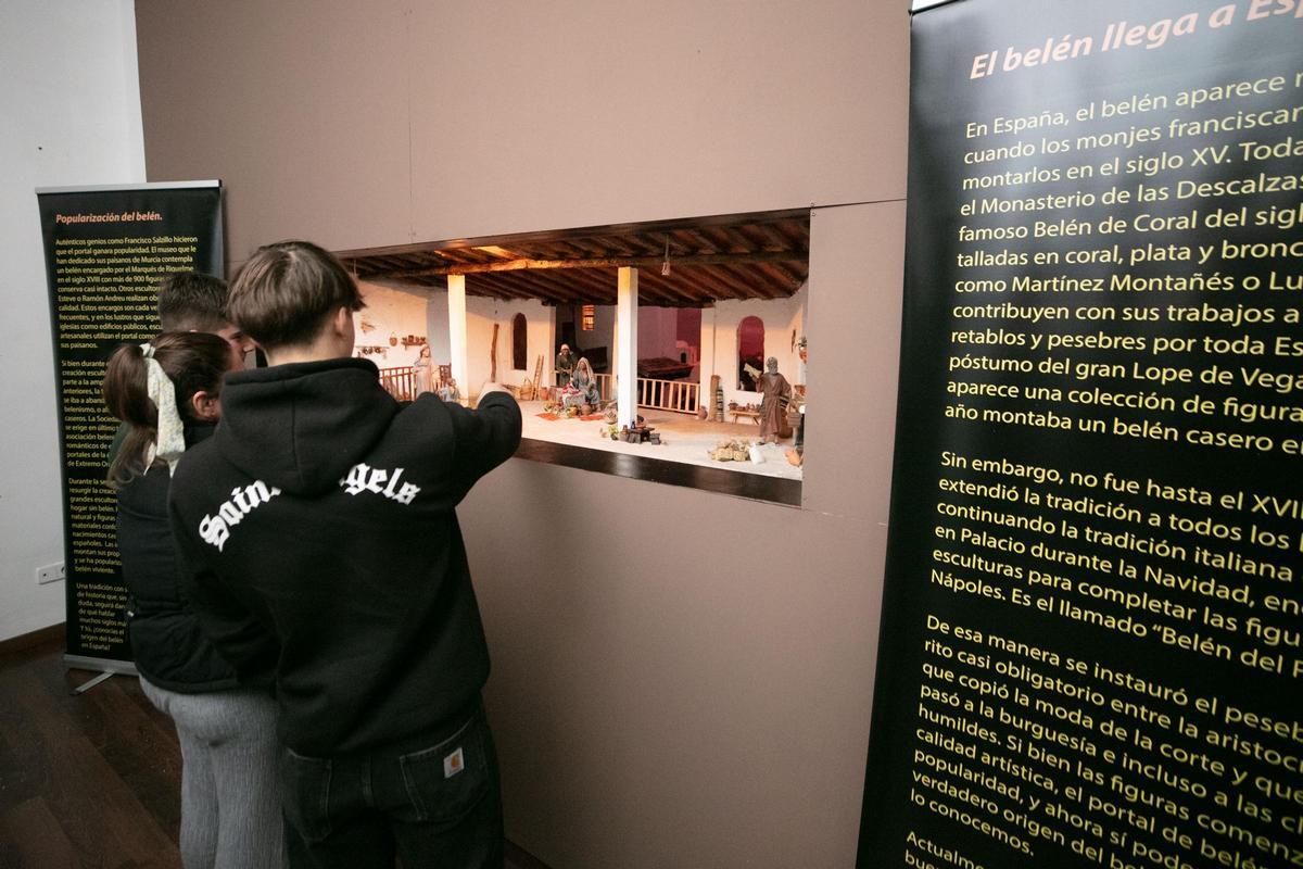 La inauguración del belén de Sant Antoni, en imágenes