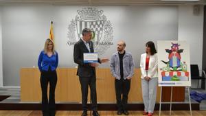 Presentación del diseño del Dimoni de las Festes de Maig 2024 de Badalona