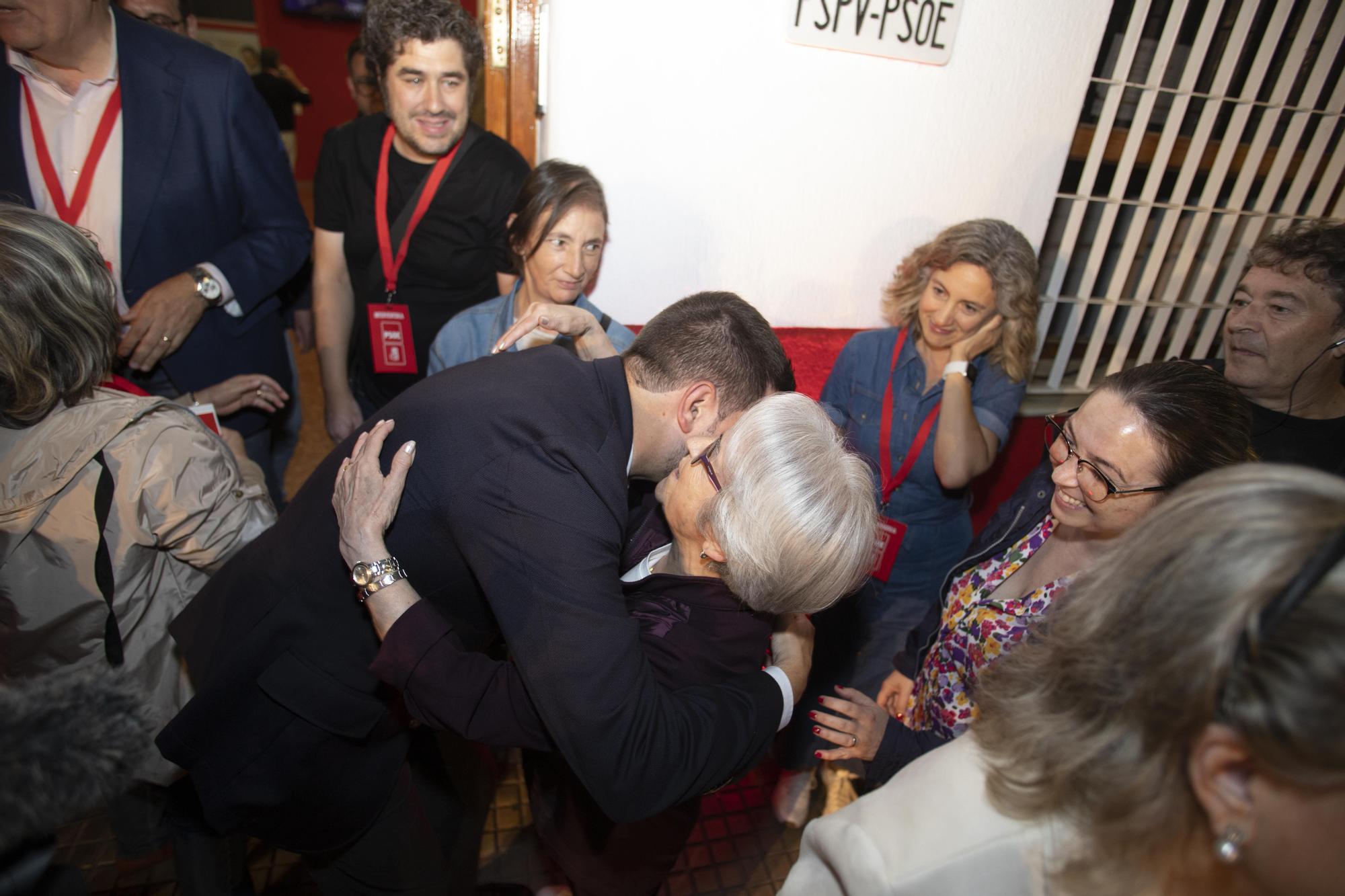 La celebración de la victoria del PSPV-PSOE de Gandia en la Casa del Poble