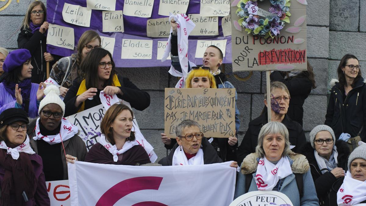 November 24, 2019, Brussels, Brussels, Belgium: About 10,000 people (according to the press) marched today in Brussels, at the call of many collectives and associations, to denounce domestic violence, violence against women and other feminicides. (Credit Image: Â© Nicolas Landemard/Le Pictorium Agency via ZUMA Press).