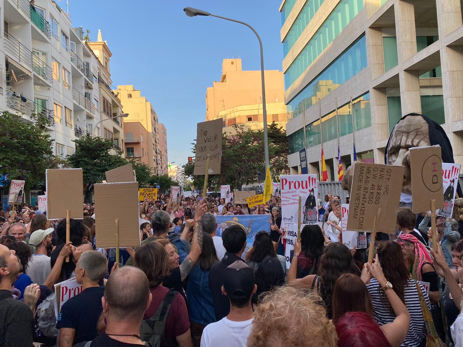 Arranca la protesta contra la masificación turística en Ibiza