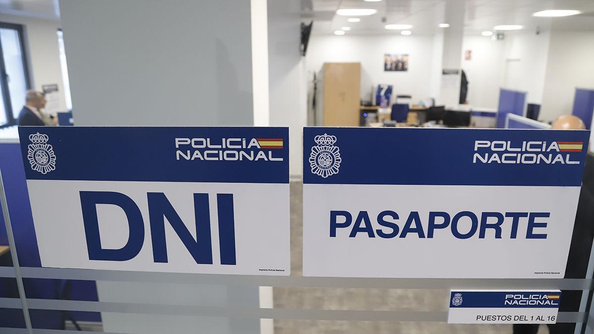 Inauguración de la nueva comisaria del DNI en Córdoba