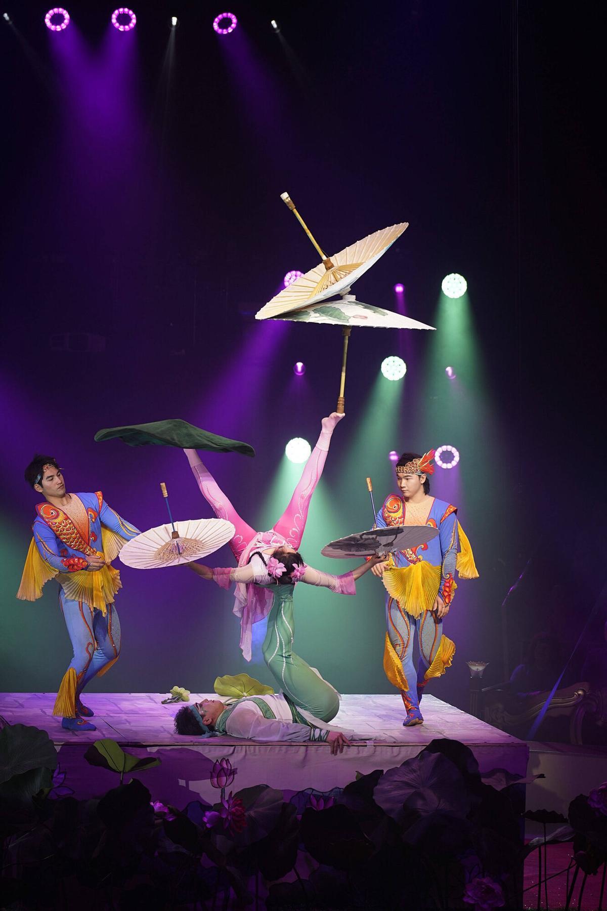 Les imatges de l'espectacle Vermell del Festival del Circ de Girona 2026