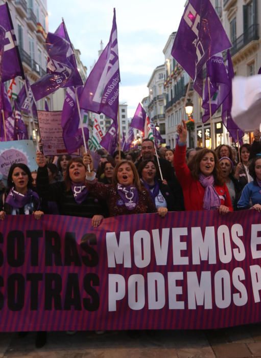 Miles de manifestantes colapsan el centro de Málaga en una marcha que comenzaba con polémica con Francisco de la Torre