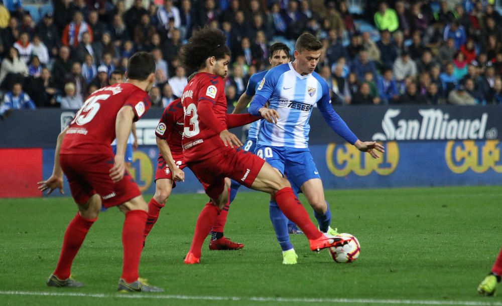 El Málaga se adelantó, perdonó y desapareció en una segunda mitad donde vio como el Osasuna remontaba para llevarse el choque