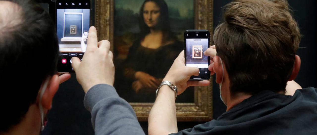 La Gioconda en el Museo del Louvre.