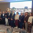 Los empresarios, autoridades locales y el Conseller de Territori, posan en la presentación del nuevo proyecto de Golf Bonmont