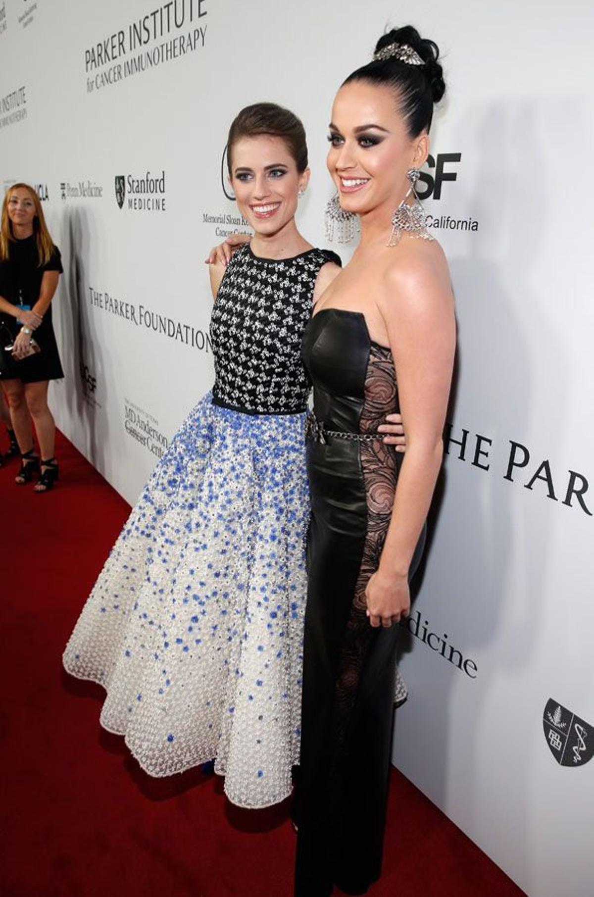 Katy Perry y Alison Williams