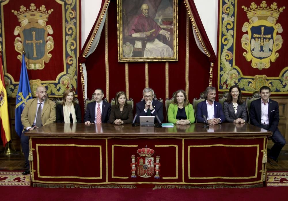 Presentación del equipo rector de Santiago García