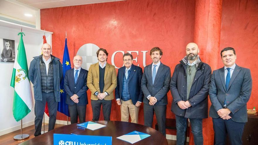 La Universidad CEU Fernando III y el Real Club Recreativo de Huelva firman un convenio de colaboración para impulsar las prácticas formativas de sus alumnos