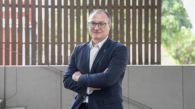 Juan Luis Ruiz, alcalde de Vilanova i la Geltrú: "No queremos asumir el crecimiento que ya no cabe en el área de Barcelona"