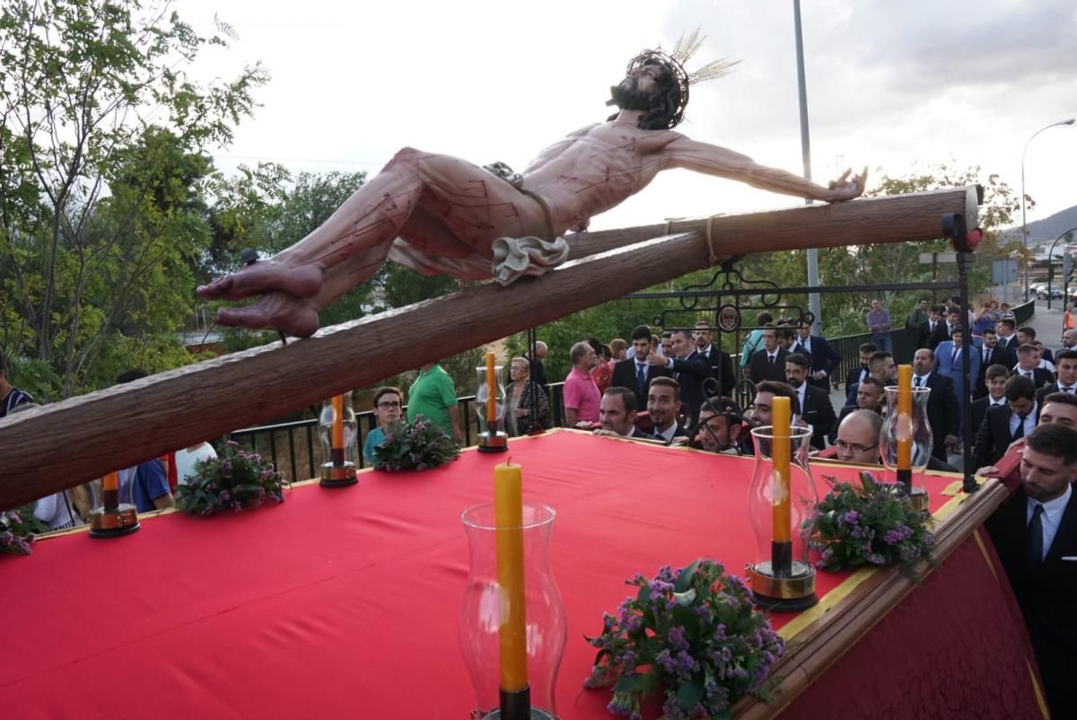 Los vía crucis de la Magna ya están en la calle