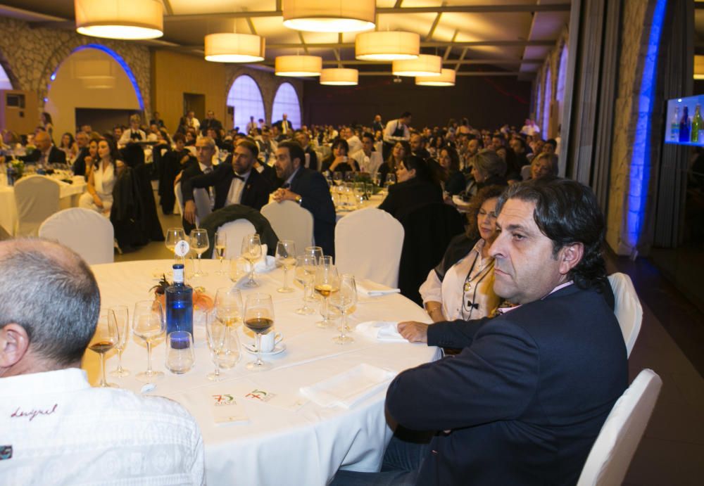 Los Moros y Cristianos de San Blas cierran su 75 aniversario con una cena de gala