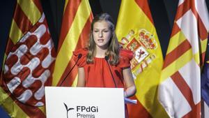 Barcelona 30/06/2021 La infanta Leonor entrega los Premios Princesa de Girona junto a los Reyes y la infanta Sofía Se han entregado los Premios Princesa de Girona, en una ceremonia conjunta de los galardonados de 2020 y 2021 FOTOGRAFIA DE JOAN CORTADELLAS