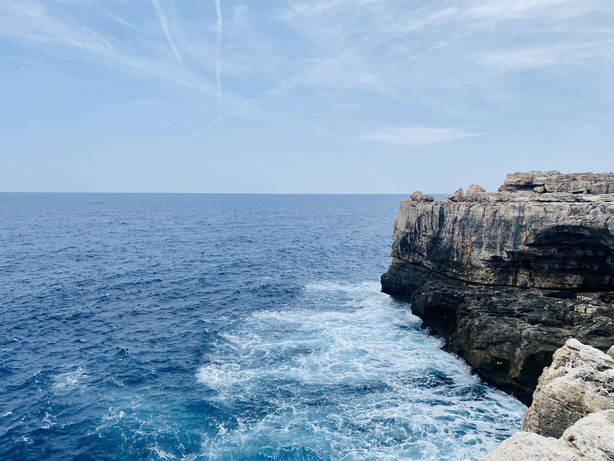 Das Meer ist weiter unruhig.