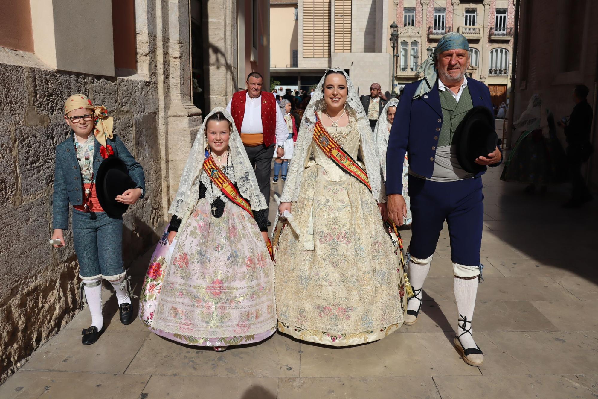 Las comisiones de falla en la Procesión de la Virgen (4/5)