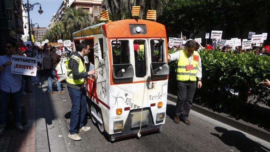IU Teruel llama a participar en la manifestación por el tren del 7 de octubre