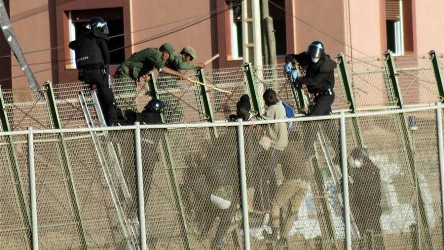 Amnistía Internacional denuncia &quot;expulsiones ilegales&quot; en Melilla