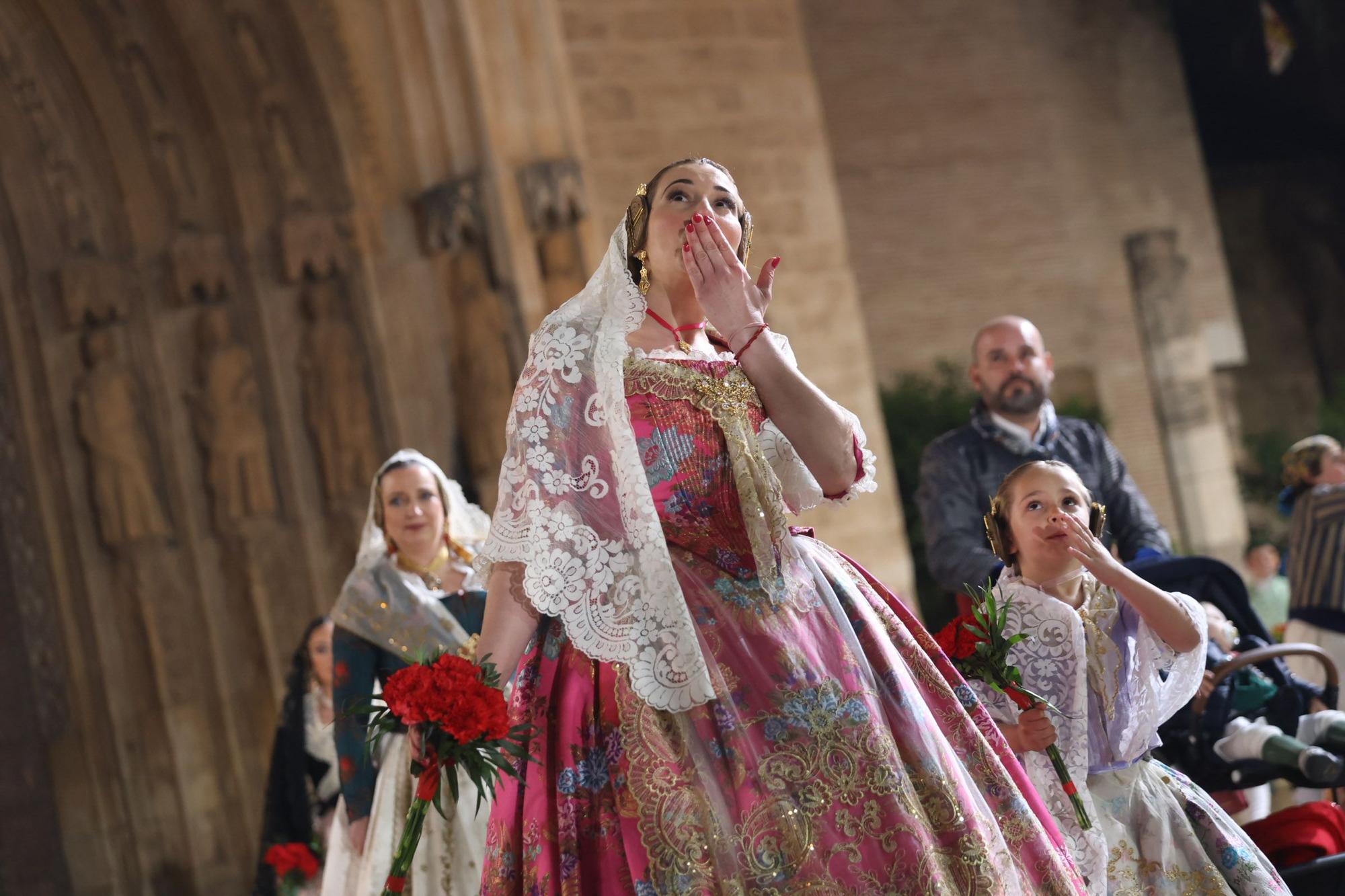 Búscate en el segundo día de la Ofrenda en la calle San Vicente entre las 20 y las 21 horas