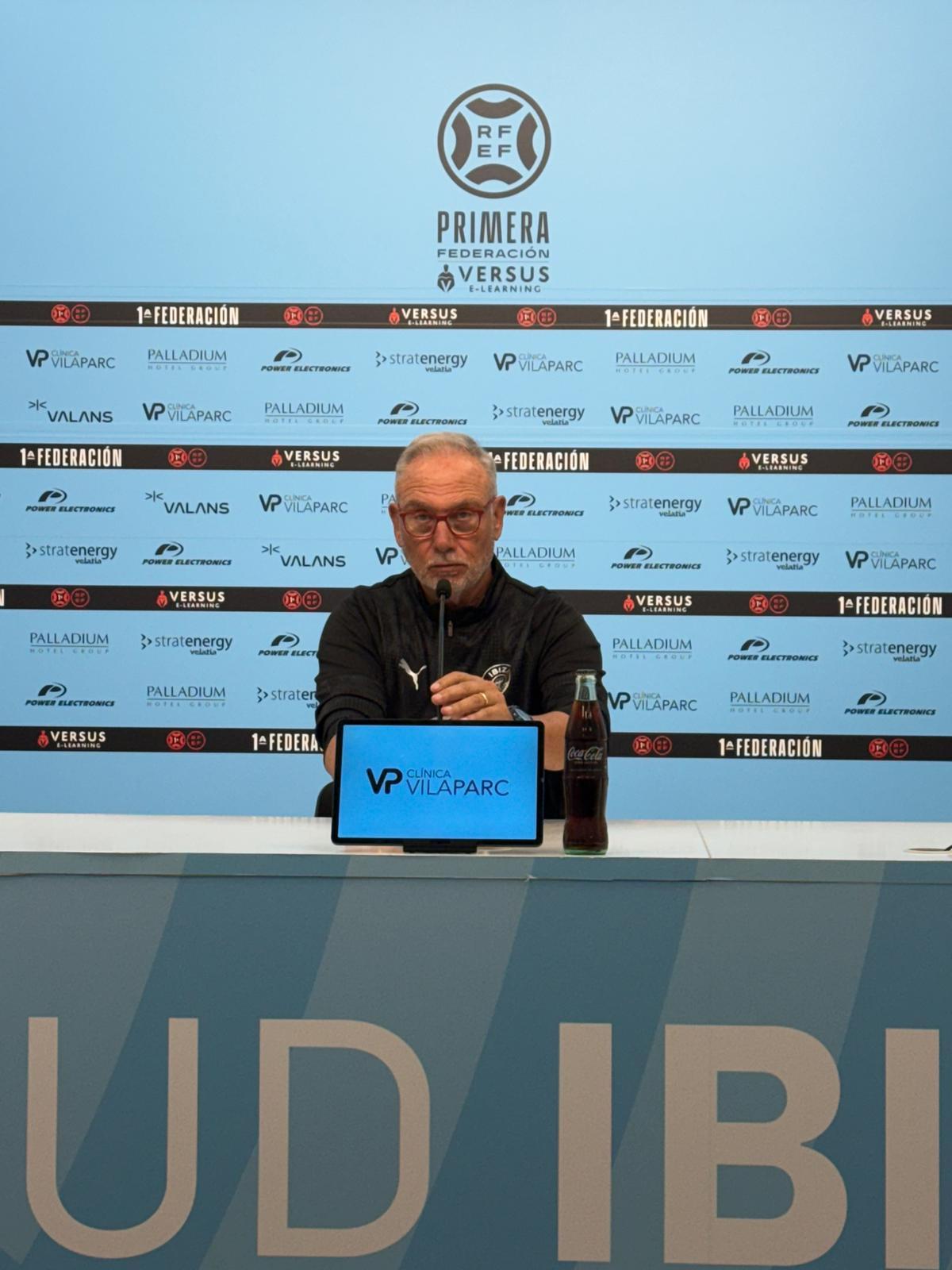 Imagen de Miguel Álvarez en la rueda de prensa de este jueves