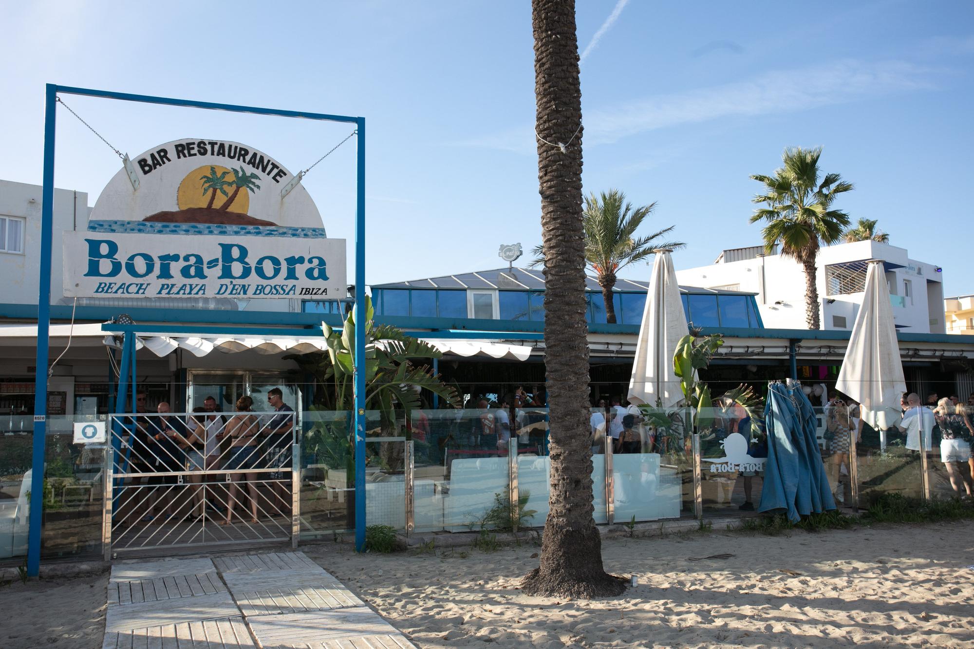 Así fue el cierre definitivo de la discoteca Bora Bora en Ibiza tras 40 años