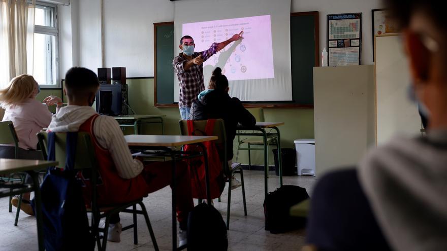 El Bachillerato podrá aprobarse con un suspenso y prolongarse hasta un tercer año