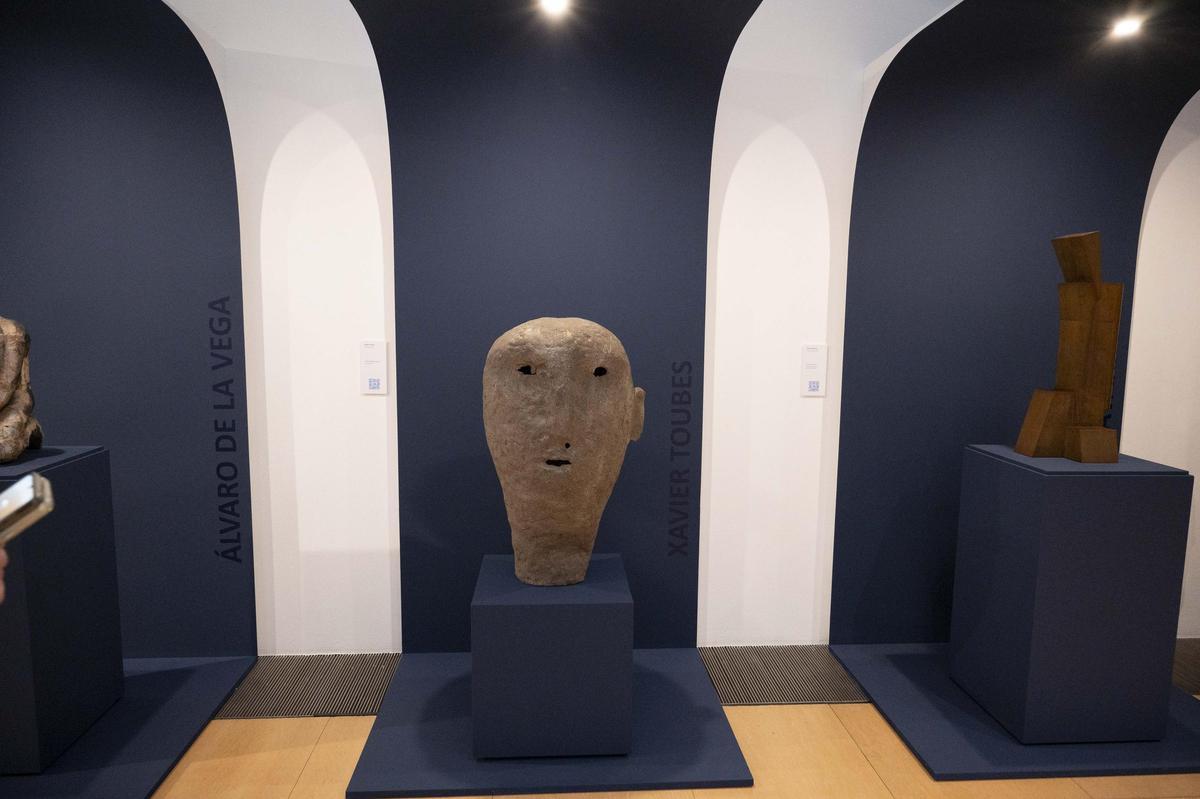 'Espacio y Tiempo': un paseo en A Coruña por las esculturas de la Colección Abanca